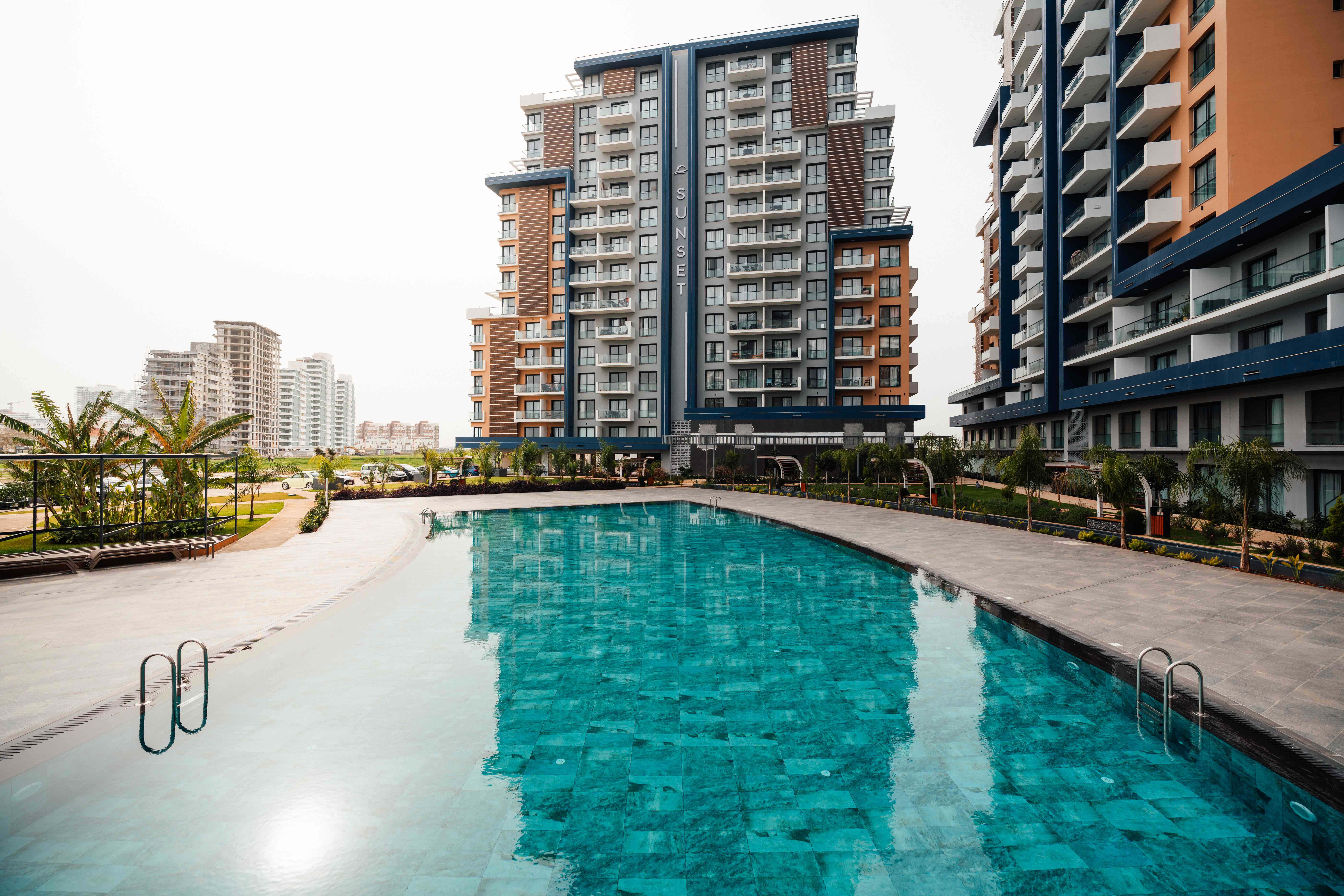 Riverside Life Residence at Night